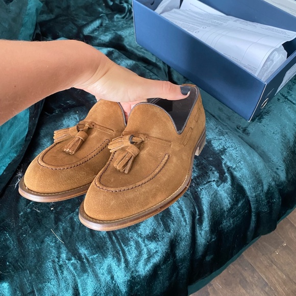 Tan Flexible Sole Tassel Loafers